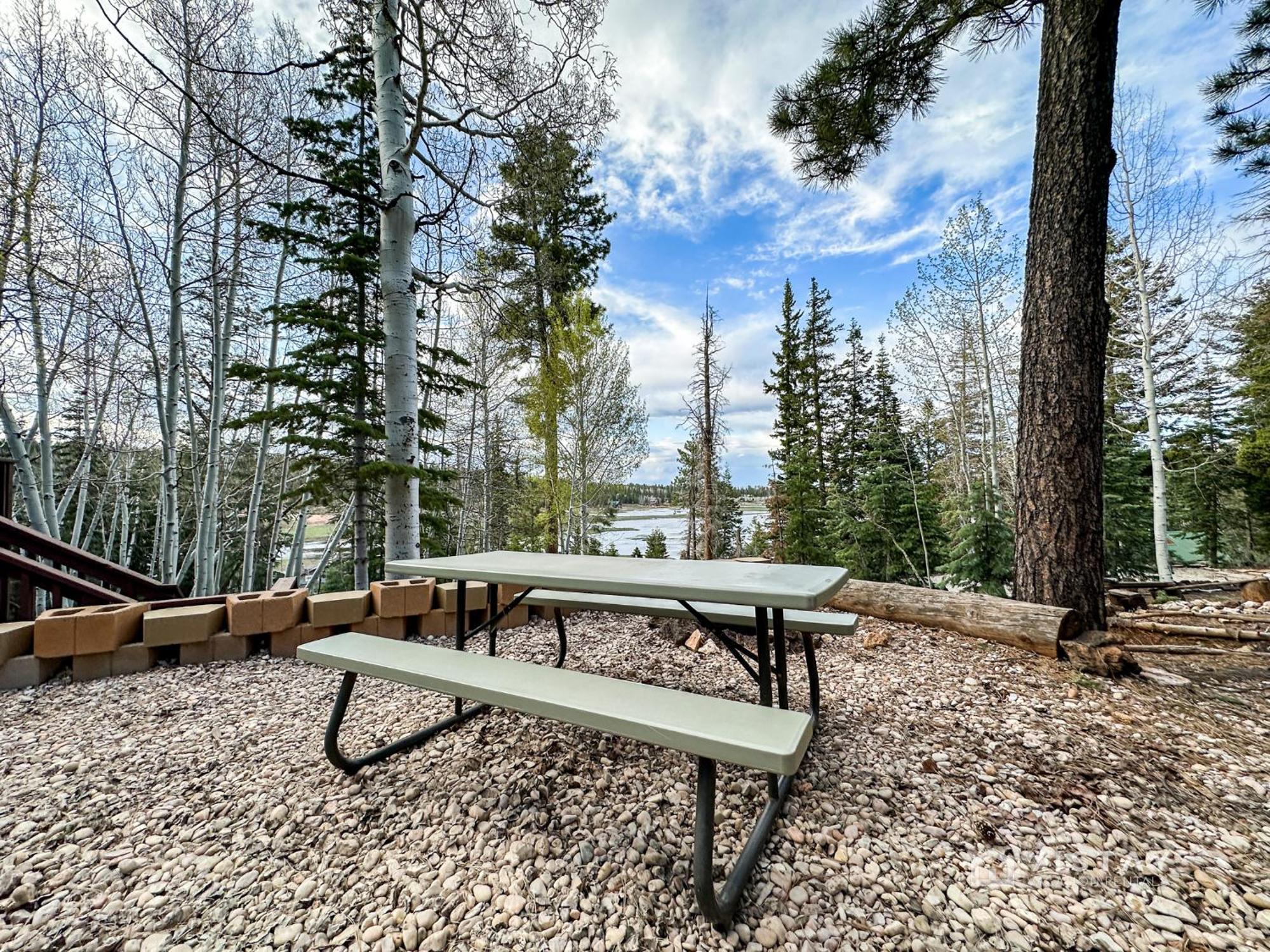 Village Vibes Deck And Bbq Duck Creek Village Exterior foto